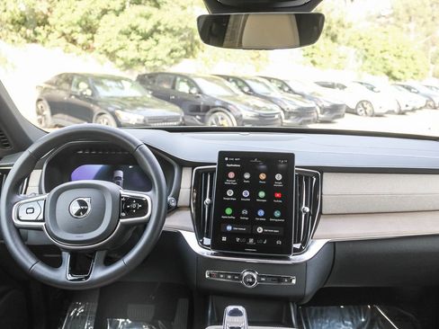 Certified 2025 Volvo XC90 B5 Core w/ Climate Package image 14