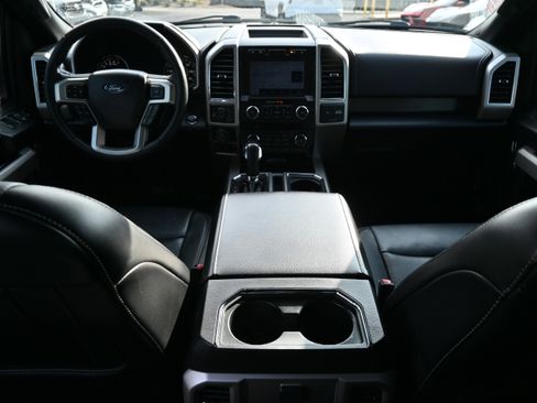 Used 2020 Ford F150 Lariat image 3