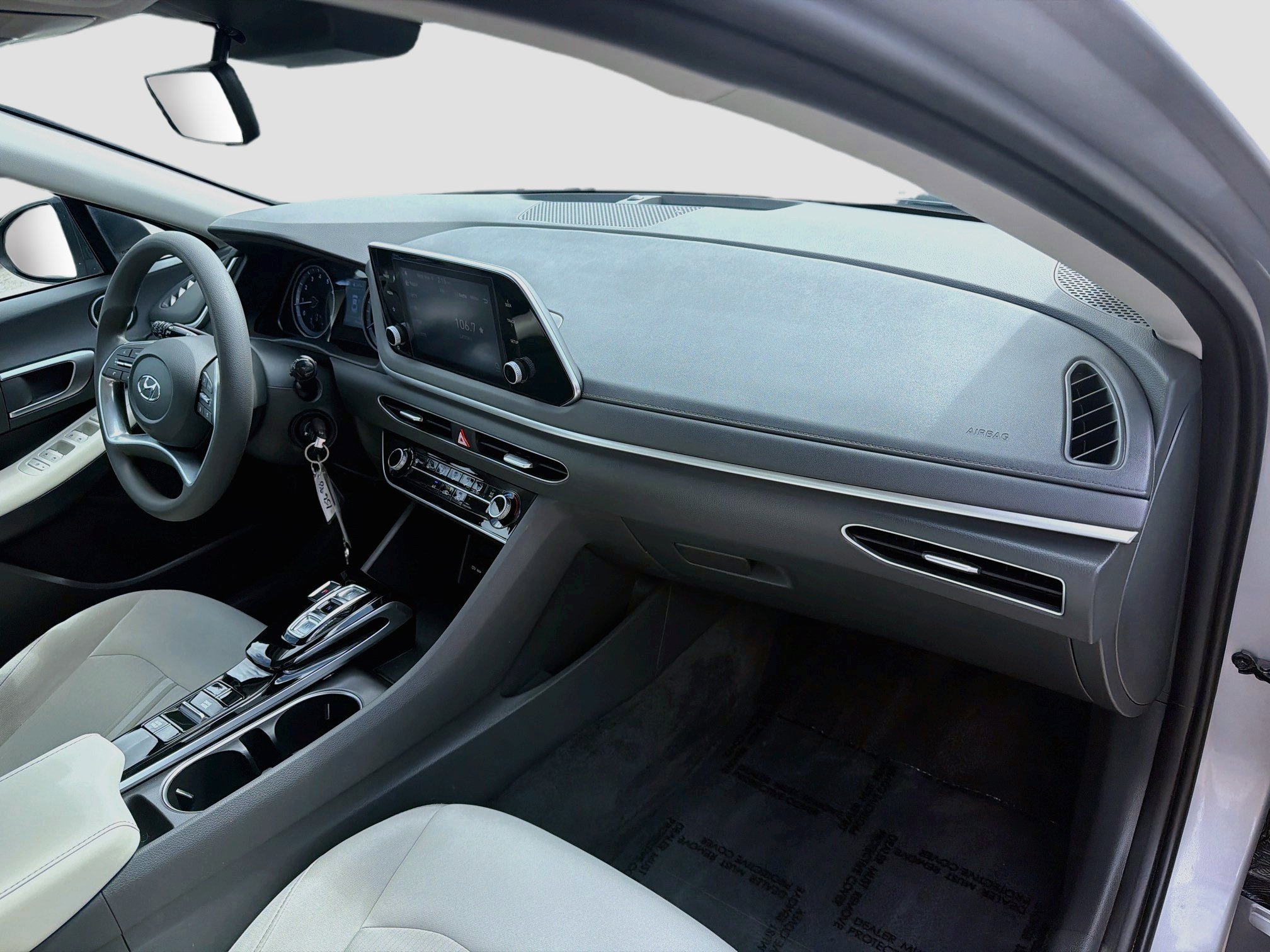 Used 2023 Hyundai Sonata SE FWD image 29