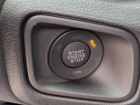 Used 2026 Jeep Wrangler Unlimited Sport AWD/4WD image 19