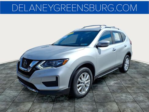 Used 2020 Nissan Rogue SV image 7