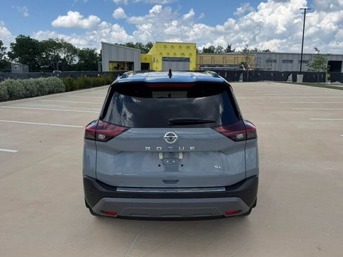 Used 2021 Nissan Rogue SL FWD image 7