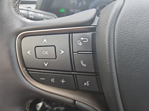 Used 2020 Lexus UX 250h AWD/4WD image 24