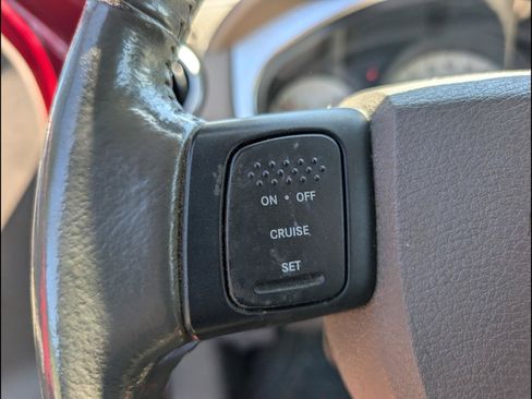 Used 2006 Mitsubishi Raider DuroCross AWD/4WD image 17