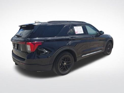 Used 2025 Ford Explorer Active RWD image 30