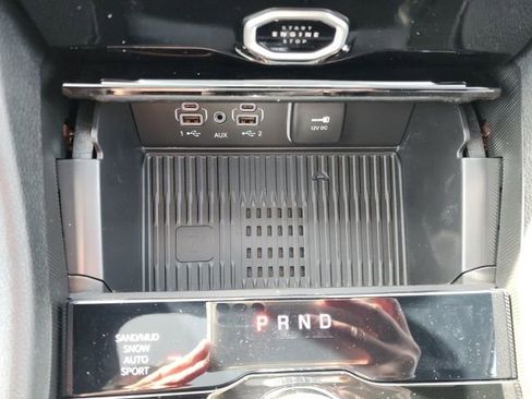 New 2026 Jeep Grand Cherokee L 4WD image 9