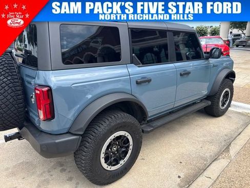 Used 2024 Ford Bronco Big Bend w/ Sasquatch Package AWD/4WD image 3
