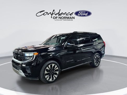 New 2026 Ford Expedition Platinum w/ Driver's Package AWD/4WD image 4
