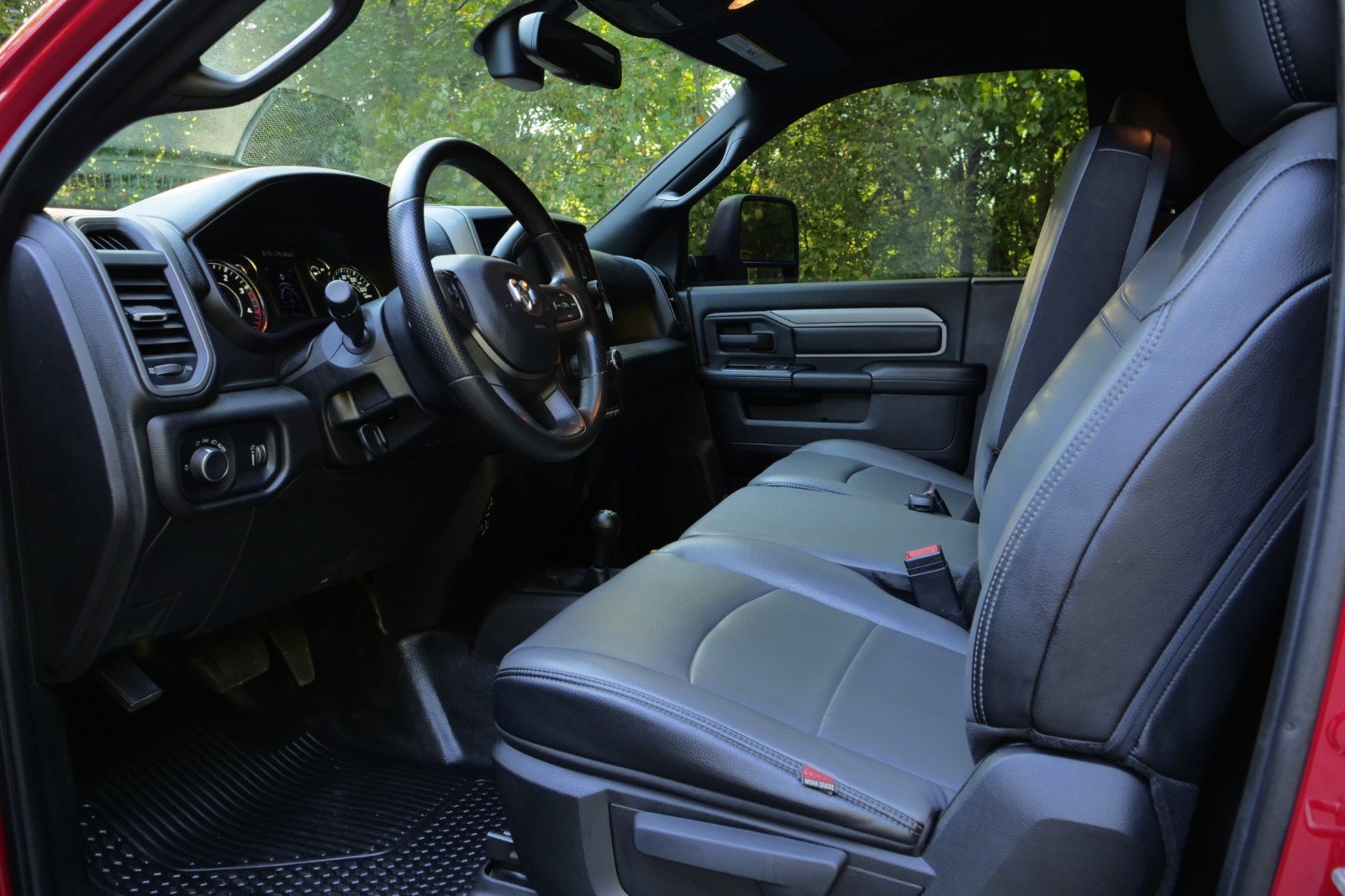 Used 2023 RAM 5500 Tradesman AWD/4WD image 19