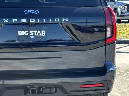 New 2026 Ford Expedition Active image 10