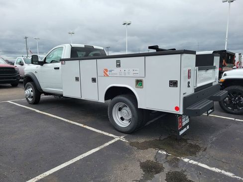 New 2024 RAM 5500 Tradesman image 4