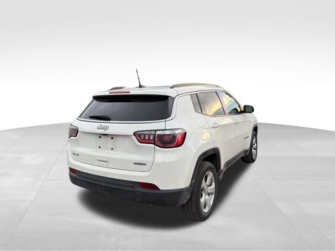 Used 2020 Jeep Compass Latitude w/ Cold Weather Group image 4