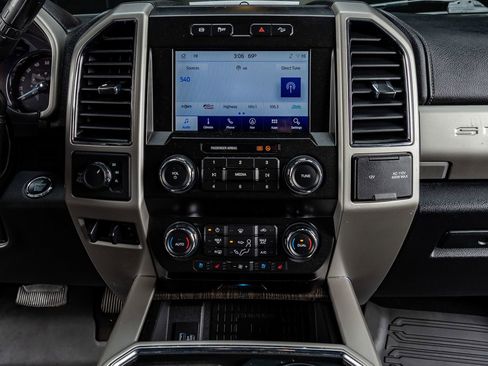 Used 2021 Ford F250 Lariat w/ Lariat Ultimate Package image 23