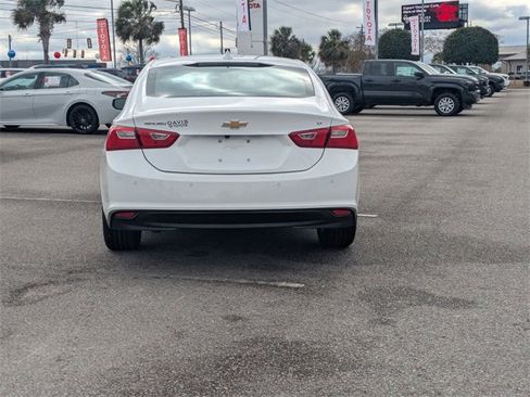 Used 2024 Chevrolet Malibu LT image 4