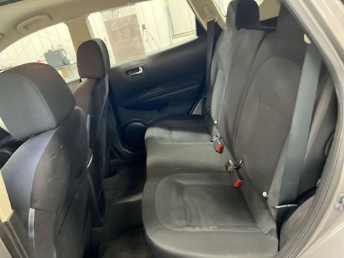 Used 2015 Nissan Rogue S w/ Convenience Package FWD image 22