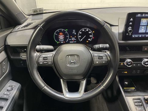 Used 2025 Honda CR-V Sport-L image 15
