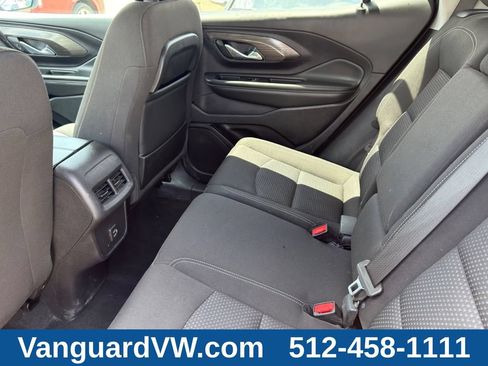 Used 2024 GMC Terrain SLE w/ Driver Convenience Package FWD image 29
