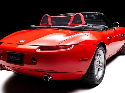 Used 2001 BMW Z8 RWD image 22