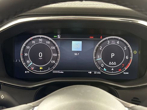 Used 2026 Jaguar F-PACE R-Dynamic S AWD/4WD image 18