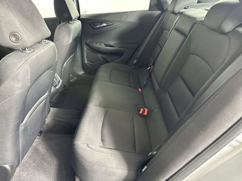 Used 2018 Chevrolet Malibu LT FWD image 26