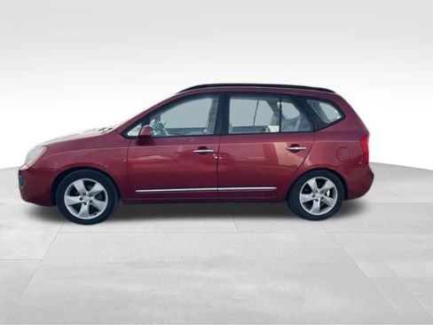 Used 2008 Kia Rondo EX w/ Premium Pkg image 4