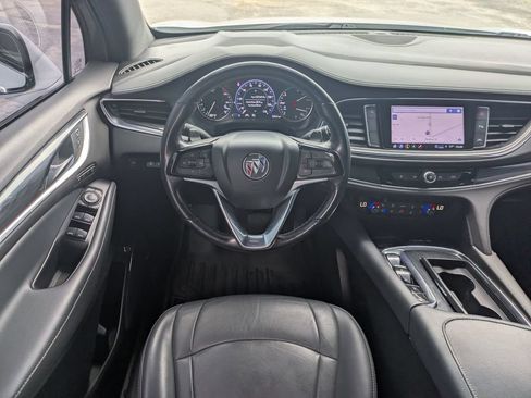 Used 2022 Buick Enclave Premium FWD image 17