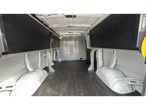 Used 2023 GMC Savana 2500 w/ Driver Convenience Package image 38