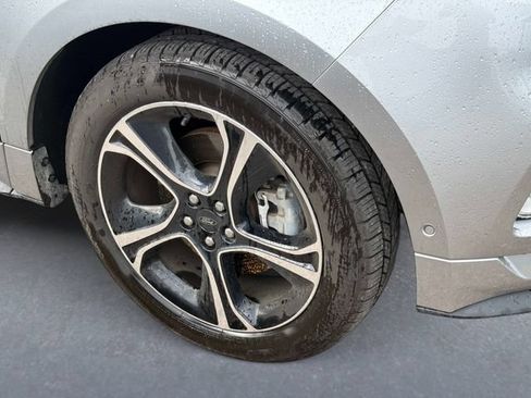 Used 2020 Ford Edge ST w/ Equipment Group 401A AWD/4WD image 5