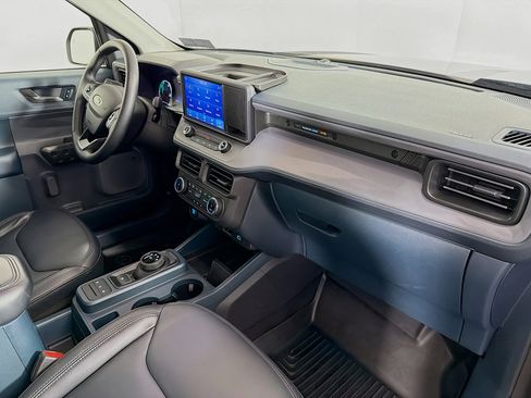 Used 2023 Ford Maverick Lariat w/ Lariat Luxury Package image 31