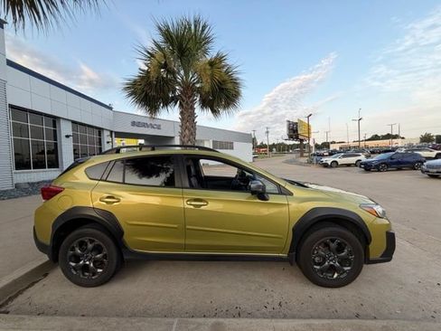 Used 2023 Subaru Crosstrek 2.5i Sport w/ Popular Package #3 AWD/4WD image 19
