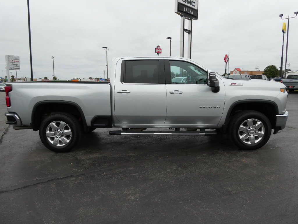 Certified 2020 Chevrolet Silverado 2500 LTZ w/ Technology Package AWD/4WD image 4