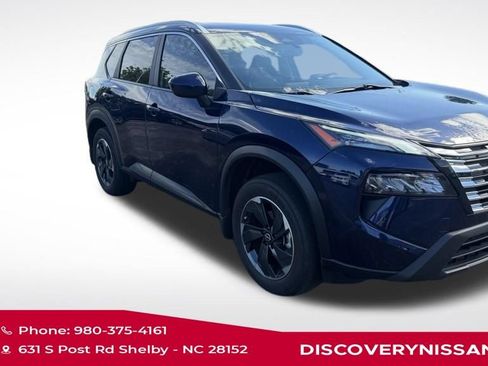 Certified 2024 Nissan Rogue SV w/ SV Premium Package FWD image 4