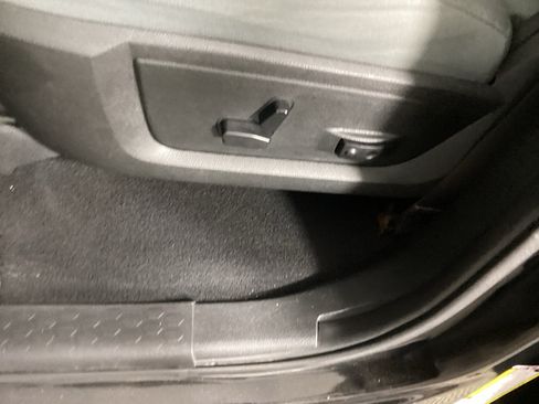 Used 2018 RAM 1500 Big Horn AWD/4WD image 15