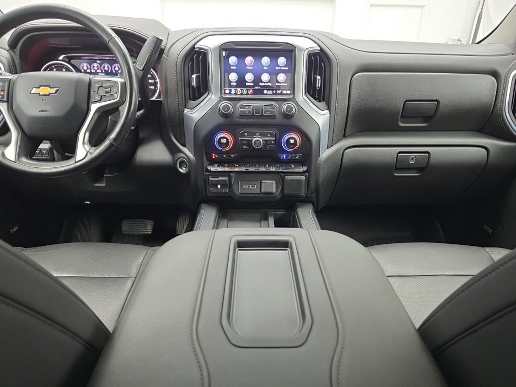 Used 2022 Chevrolet Silverado 3500 LTZ w/ LTZ Premium Package AWD/4WD image 34