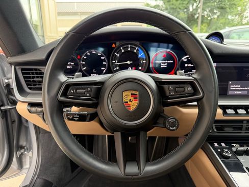 Used 2021 Porsche 911 Carrera w/ Premium Package RWD image 36