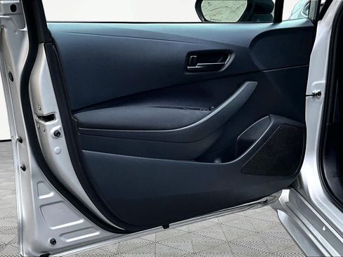 Certified 2025 Toyota Corolla LE FWD image 22