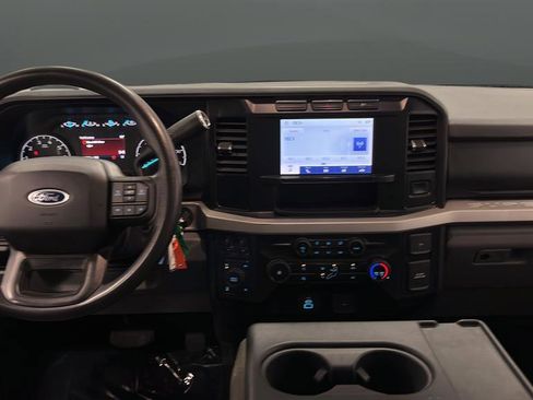 Used 2023 Ford F250 XLT image 11