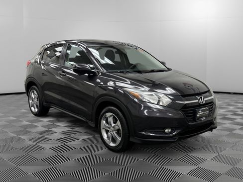 Used 2017 Honda HR-V EX image 7