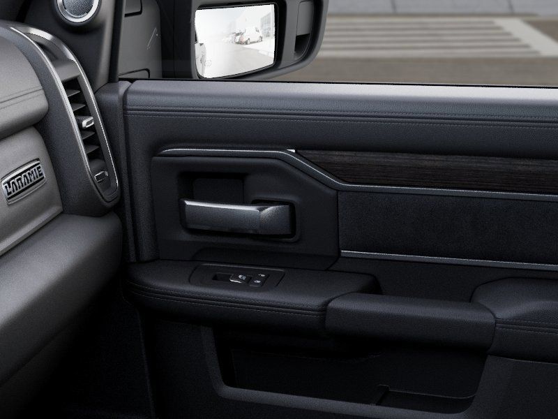 New 2026 RAM 2500 Laramie AWD/4WD image 26