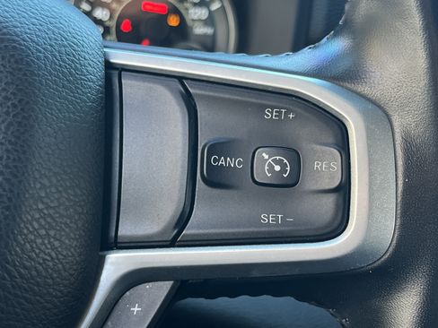 Used 2022 RAM 1500 Big Horn image 12