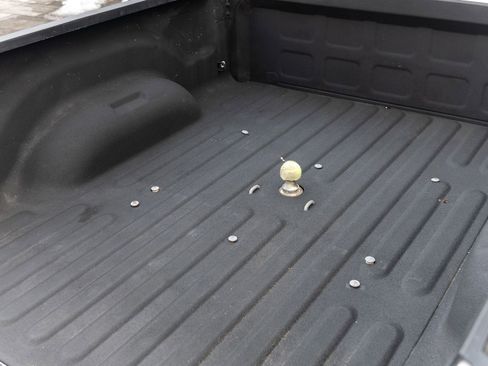 Used 2017 RAM 3500 Laramie image 19