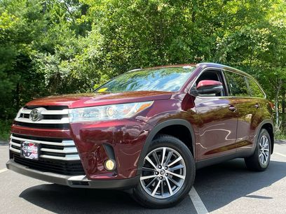 Used 2019 Toyota Highlander XLE