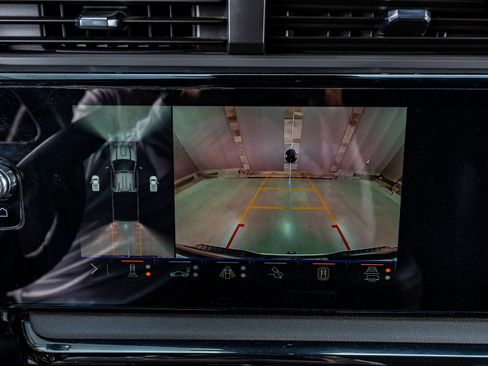 Used 2024 GMC Sierra 2500 AT4 w/ AT4 Preferred Package image 25