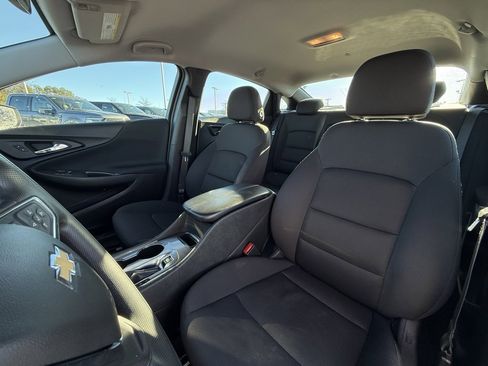 Used 2024 Chevrolet Malibu LT image 22