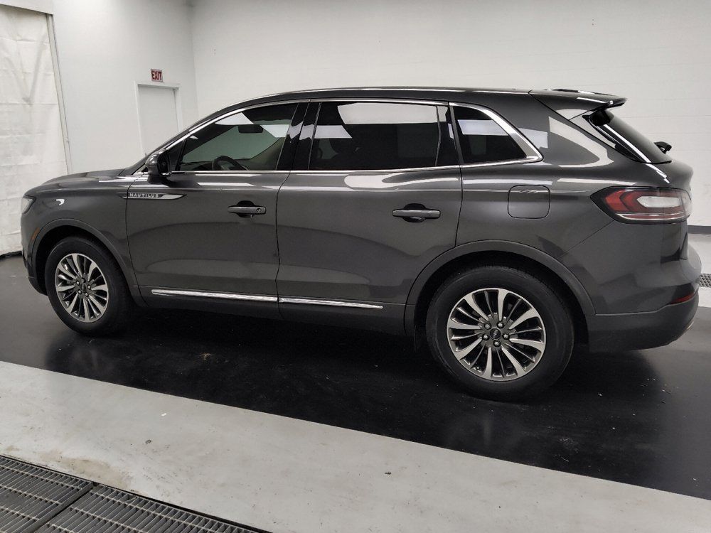 Used 2020 Lincoln Nautilus FWD w/ Equipment Group 101A image 3