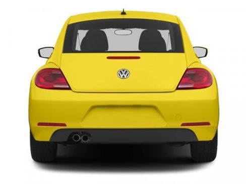 Used 2013 Volkswagen Beetle TDI image 5