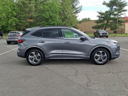 Used 2023 Ford Escape ST-Line w/ Tech Pack #1 FWD image 10