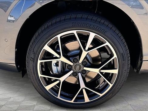 New 2026 Audi Q3 quattro 2.0T image 8