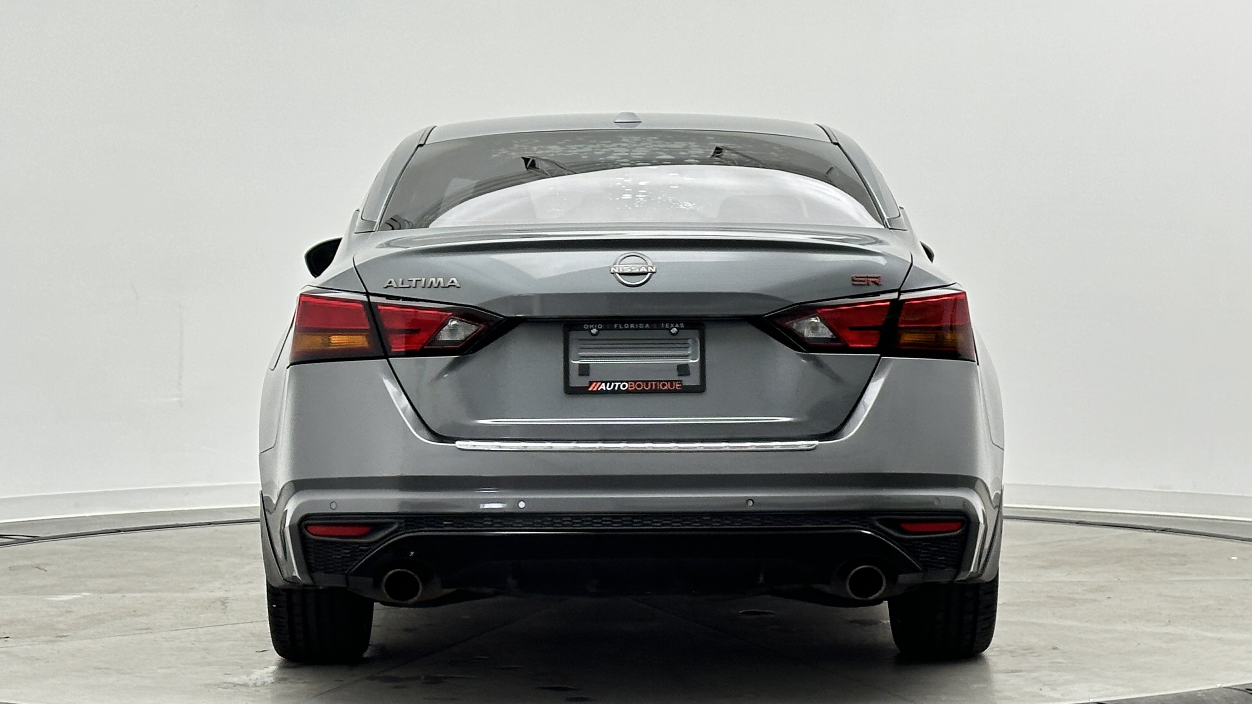 Used 2023 Nissan Altima 2.5 SR w/ SR Premium Package FWD image 6