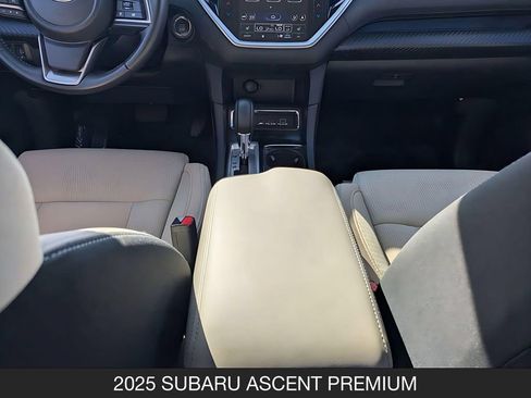 Used 2025 Subaru Ascent Premium AWD/4WD image 24